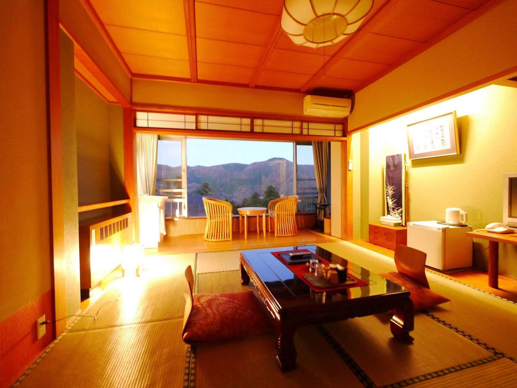 Ryokan Kiritani Hakoneso Екстериор снимка